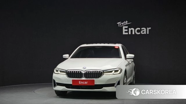 BMW 5 Series (G30) id 3936064 из Кореи 13