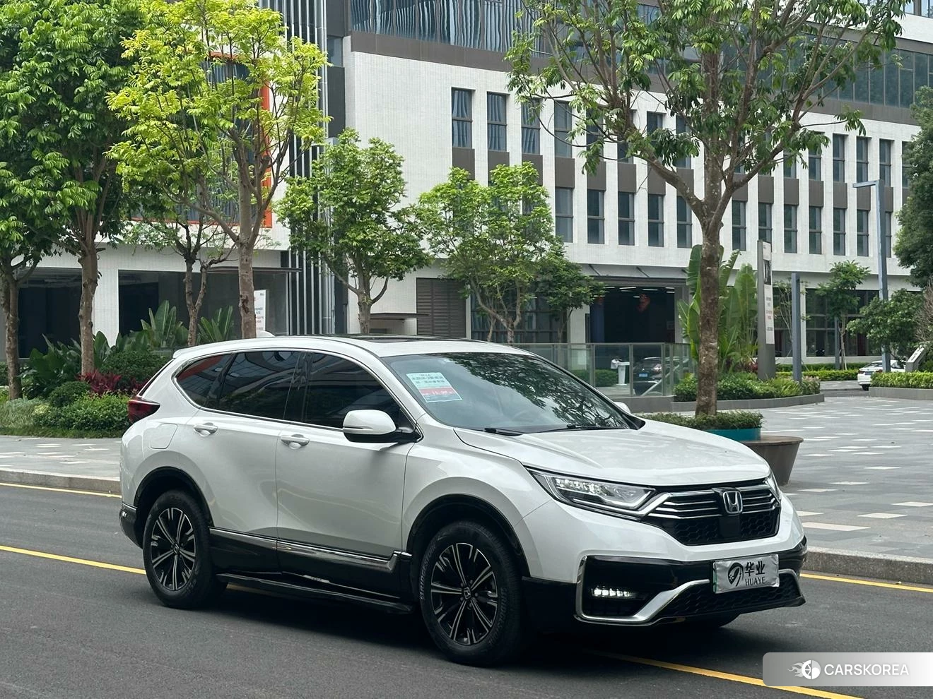 Honda CR-V PHEV 2021 Белый из Китая, фото 3