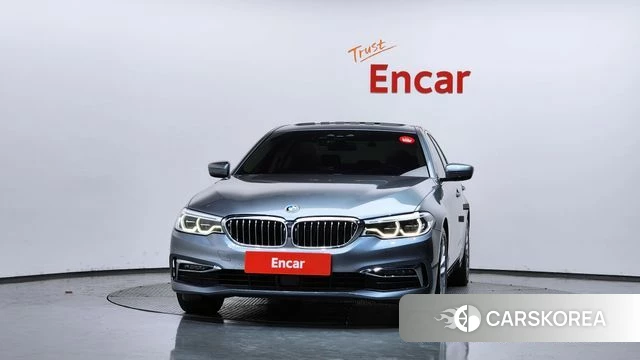 BMW 5 Series (G30) id 4416844 из Кореи 13