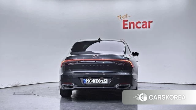 Hyundai The New Grandeur IG id 4458270 из Кореи 23