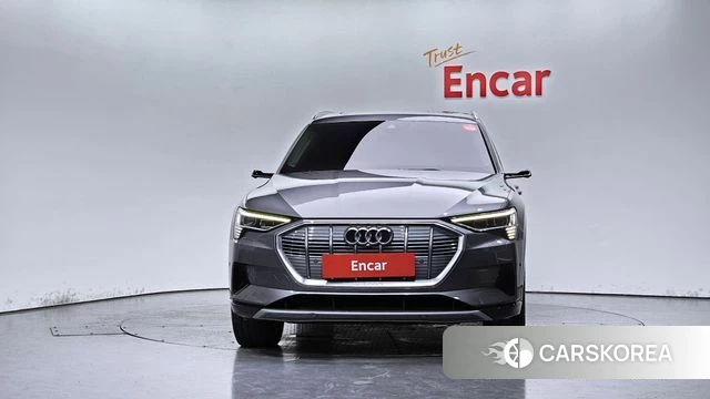 Audi e-Tron id 4562064 из Кореи 23