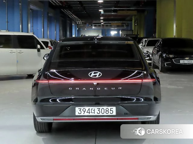 Hyundai Grandeur (GN7) id 4243004 из Кореи 13