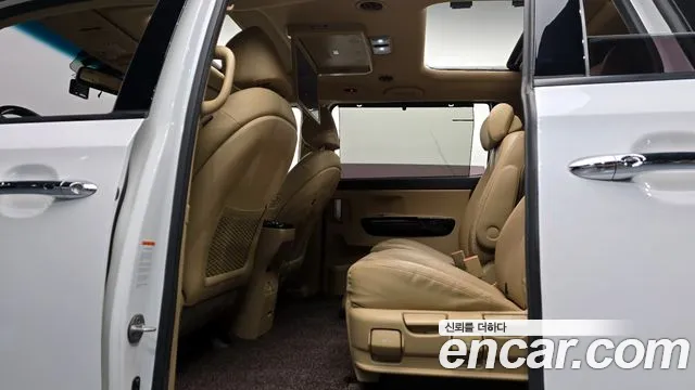 Kia The New Carnival id 2763356 из Кореи 13