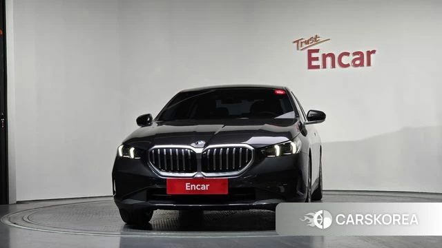 BMW 5 Series (G60) id 4177583 из Кореи 13