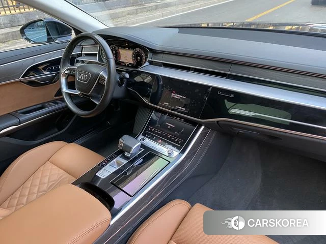 Audi A8 2024 Черный из Китая, фото 6