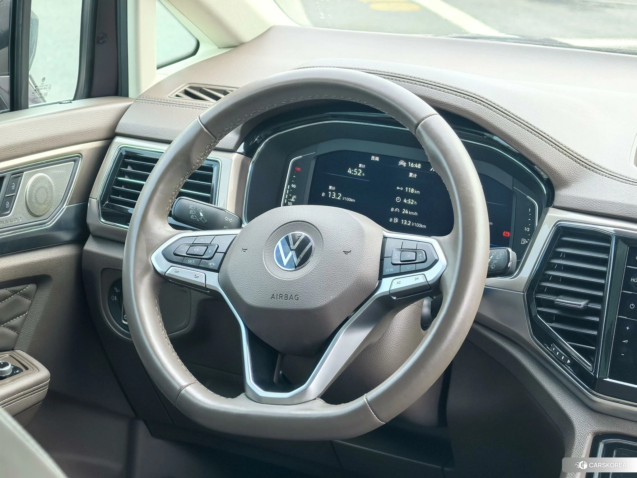 Volkswagen Weiran id 4462050 из Китая 15
