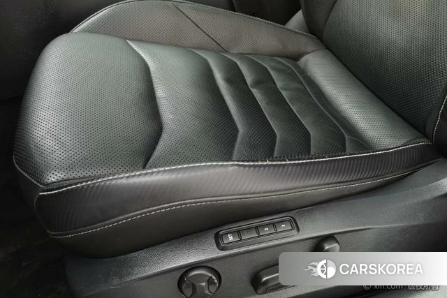 Volkswagen CC id 3969180 из Китая 17