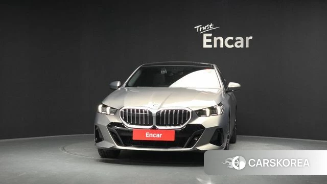 BMW 5 Series (G60) id 4407760 из Кореи 13