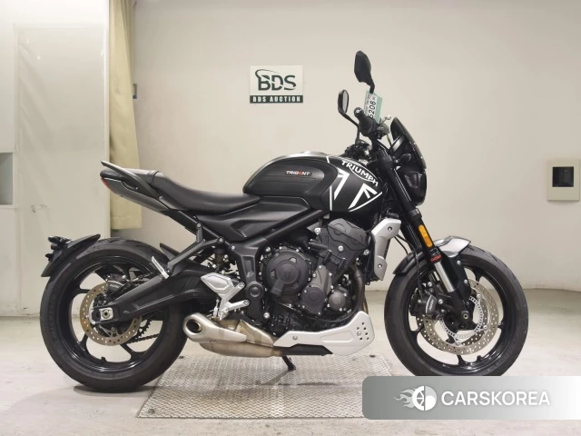 Triumph TRIDENT 660 2023 из Японии