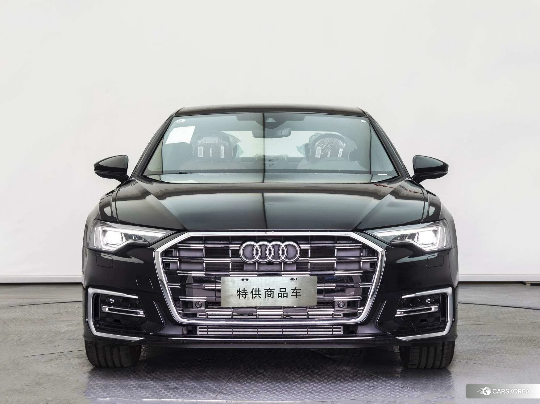 Audi A6L id 4452846 из Китая 14