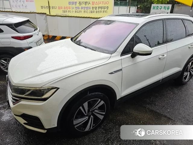 Volkswagen Touareg 3rd generation id 3230056 из Кореи 13