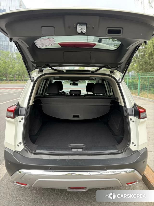 Nissan Qijun id 4298008 из Китая 12