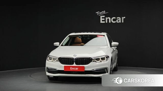 BMW 5 Series (G30) id 4435125 из Кореи 23