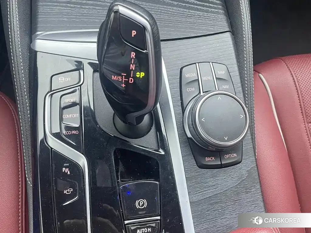 BMW 5 series id 4679893 из Китая 11