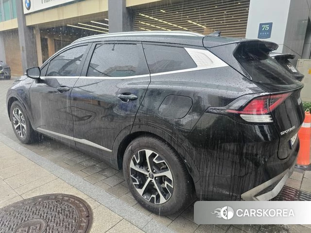 Kia Sportage 5th Generation Hybrid 2024 Черный из Кореи, фото 3