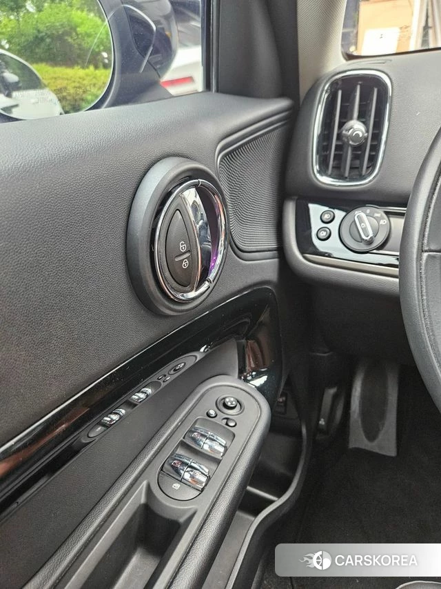 Mini Cooper D Countryman id 4389765 из Кореи 7
