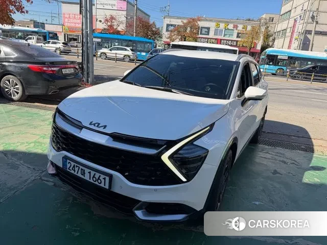 Kia Sportage 5th Generation 2023 Белый из Кореи, фото 3
