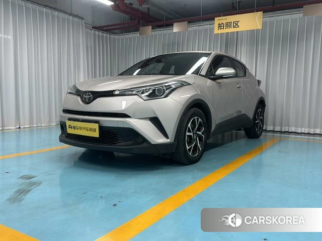 Toyota C-HR id 4221410 из Китая 13