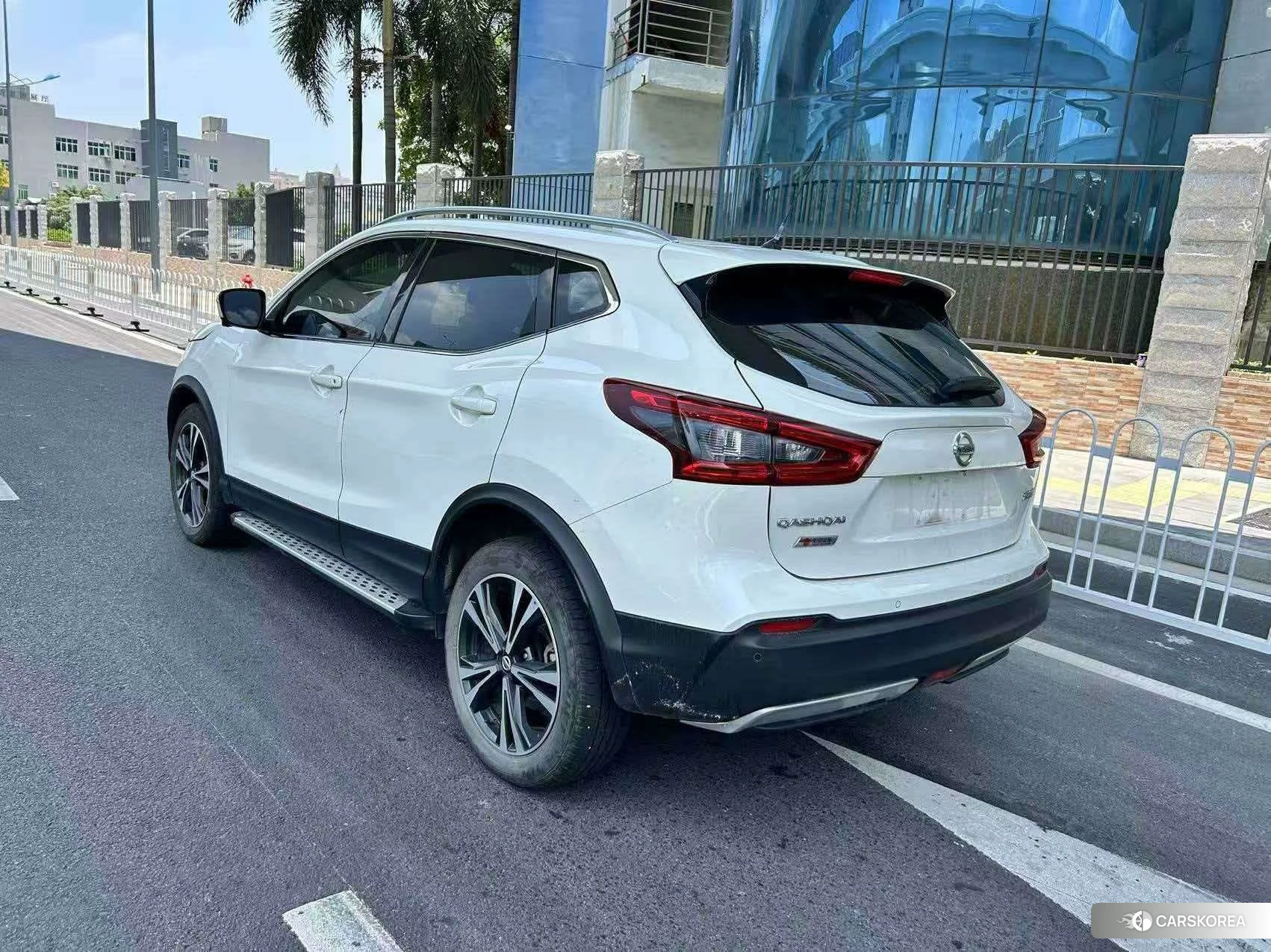 Nissan Qashqai 2021 Белый из Китая, фото 4