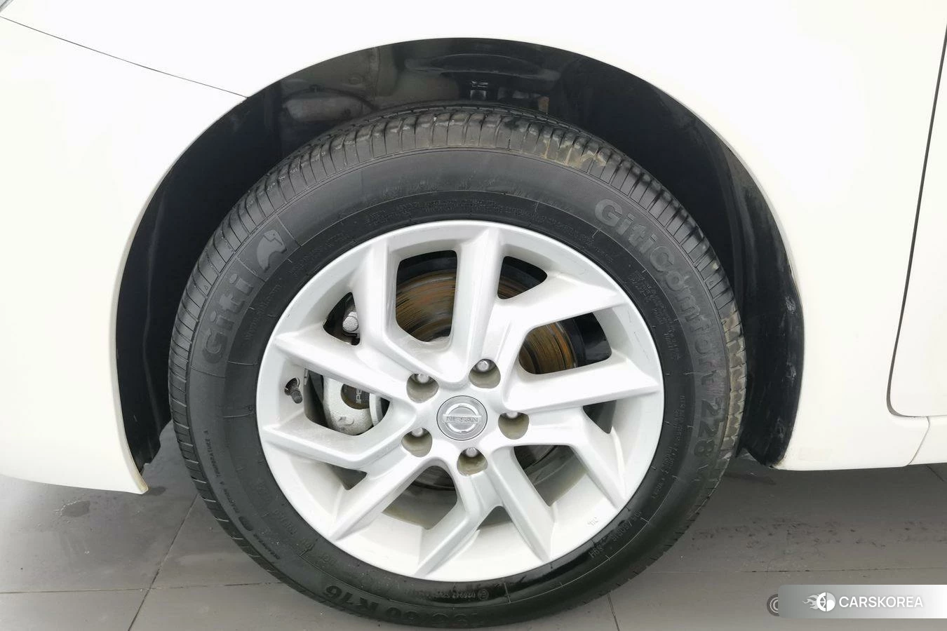 Nissan TIIDA id 4512804 из Китая 16