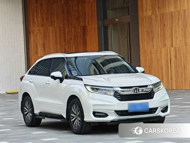 Honda Crown Road 2022 Белый из Китая, фото 3