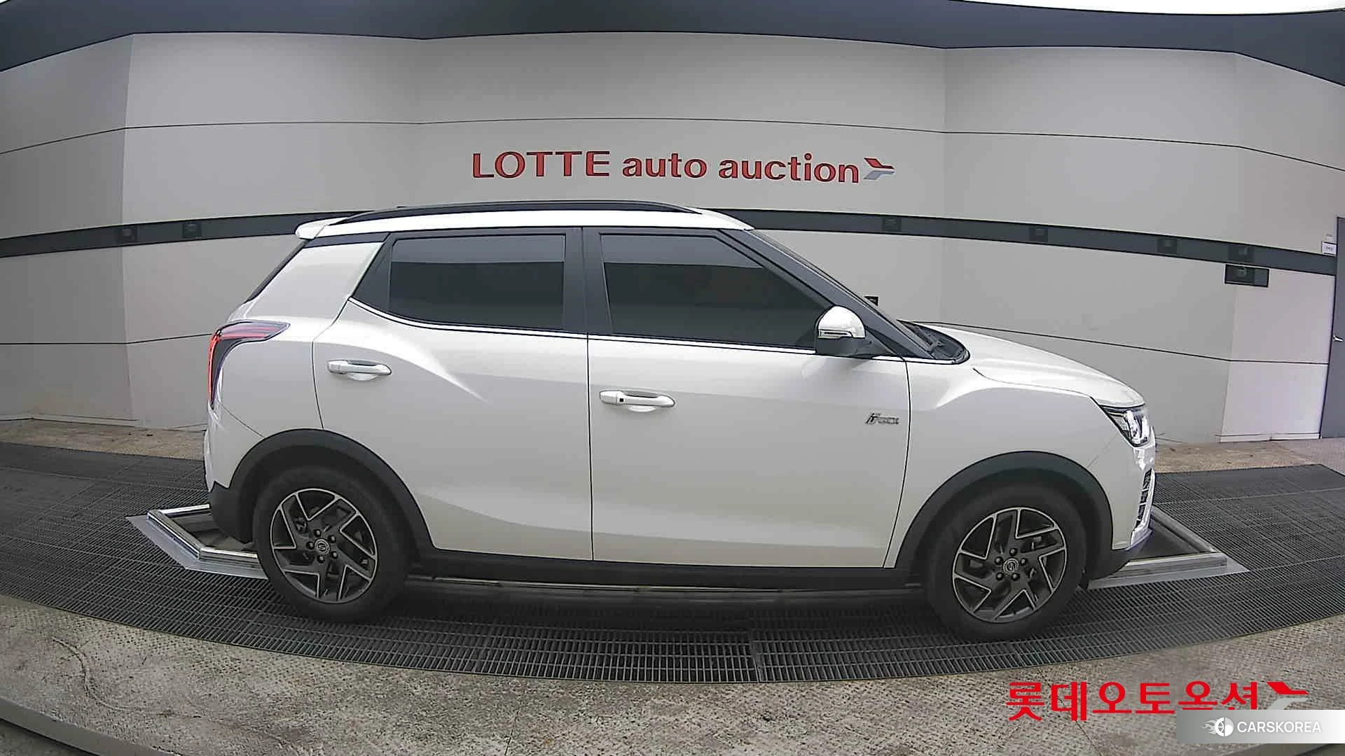 SsangYong Tivoli id 3869460 из Кореи 23