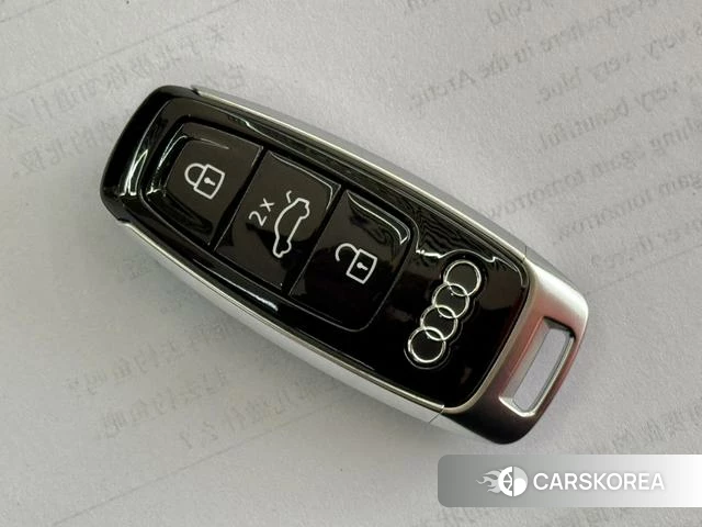 Audi A6L id 4257510 из Китая 12
