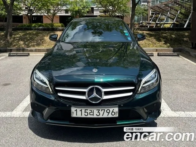 Mercedes-Benz C-Class W205 2019 Темно-зеленый из Кореи, фото 6