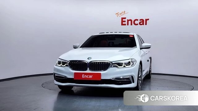 BMW 5 Series (G30) id 3873116 из Кореи 13