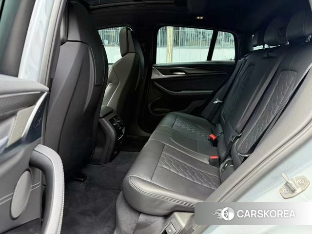 BMW X4 M id 4368158 из Китая 9