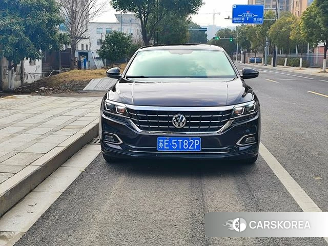 Volkswagen Passat id 4253811 из Китая 7