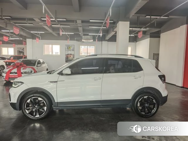 Volkswagen Exploring the shadow id 4271890 из Китая 10