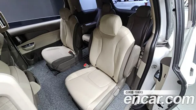 Kia Carnival 4th generation id 2614625 из Кореи 13