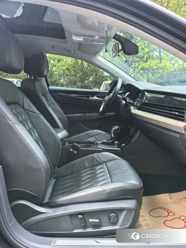 Volkswagen Passat PHEV id 4212720 из Китая 7