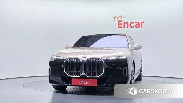 BMW 7 Series (G70) id 4640277 из Кореи 13