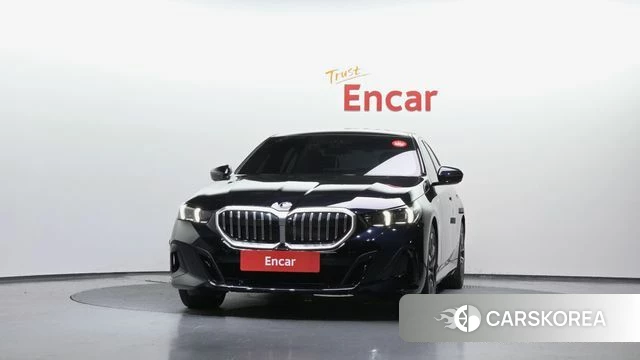 BMW 5 Series (G60) id 4617728 из Кореи 13