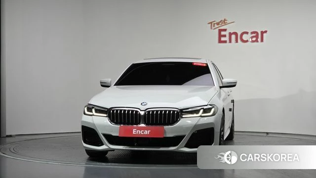 BMW 5 Series (G30) id 4481060 из Кореи 23