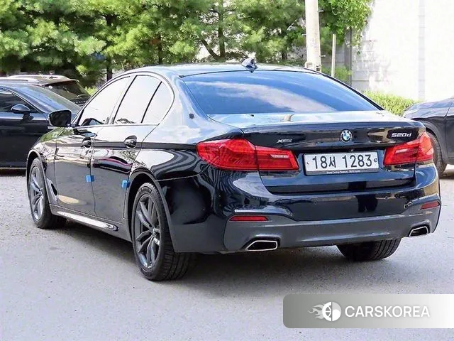 BMW 5 Series (G30) id 2991341 из Кореи 13