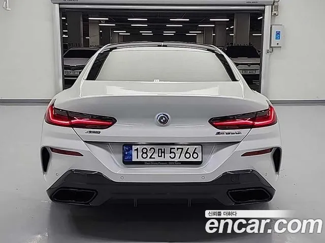 BMW 8 Series (G15) 2023 Белый из Кореи, фото 3