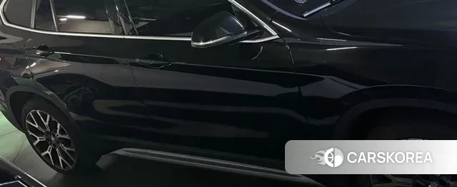 BMW X1 (F48) 2022 Черный из Кореи, фото 3