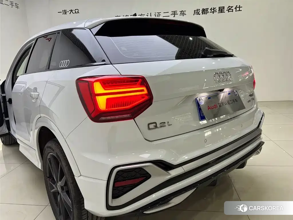 Audi Q2L id 4599695 из Китая 8