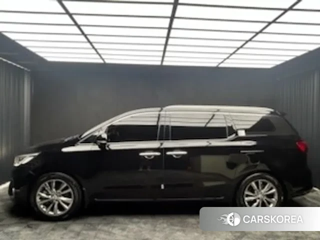 Kia The New Carnival id 2991088 из Кореи 13