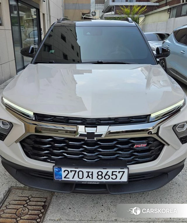 Chevrolet (GM Daewoo) The New Trail Blazer 2025 Жемчужный цвет из Кореи, фото 3