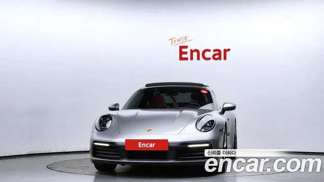 Porsche 911(992) id 2728301 из Кореи 13