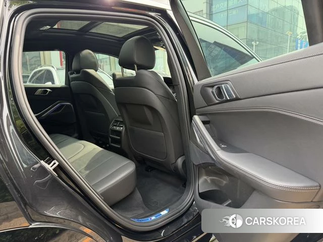BMW X6 2022 Черный из Китая, фото 6