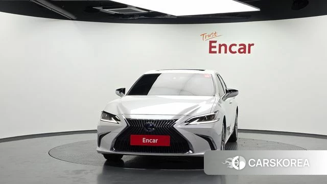 Lexus ES300h 7th generation id 4666774 из Кореи 13