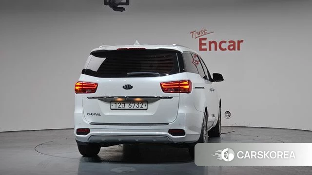 Kia The New Carnival id 3911983 из Кореи 13