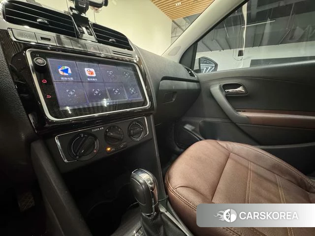 Volkswagen Polo id 4213993 из Китая 10