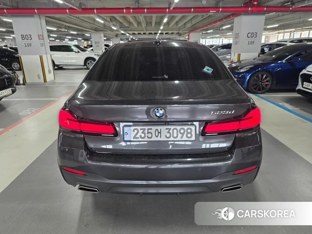 BMW 5 Series (G30) id 4667064 из Кореи 13
