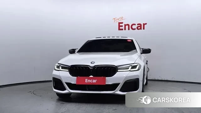 BMW 5 Series (G30) id 3038044 из Кореи 13